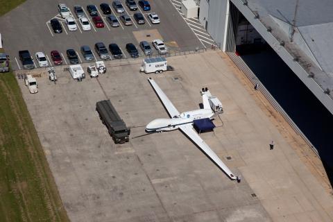 AV-6 outside N-159 at Wallops (Sep 2012