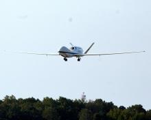 AV-6 landing at Wallops (9.12.12)
